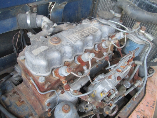 KOMATSU-pc30-3 ขายถูกครับ KOMATSU-pc30-3 ขายถูกครับ