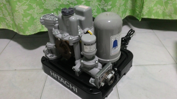 ปั๊มน้ำชนิดแรงดันคงที่ hitachi ขนาด 350วัตต์ สภาพใหม่ๆ พร้อมใช้งานครับ
