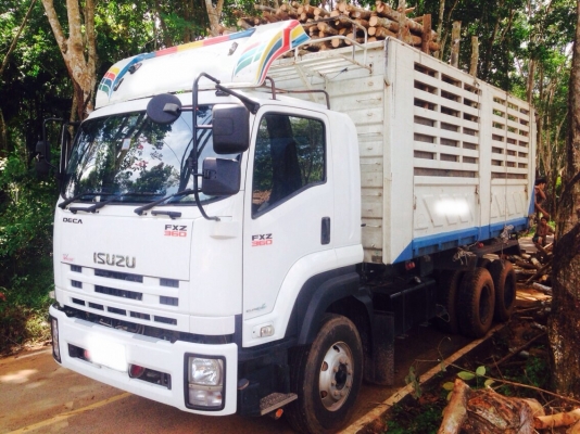 ขายรถ10ล้อดั้ม ISUZU MP1FXZ7779T เครื่อง 360 แรงม้า สนใจโทร 081-9701072