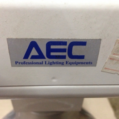 ขายโคมไฟโรงงาน AEC ขนาด 400 W ไฟบ้าน 220 V สภาพสวยมาก มาพร้อมกล่องกระดาษ ใช้งานมาน้อย มี 17 ดวงครับ ขายโคมไฟโรงงาน AEC ขนาด 400 W ไฟบ้าน 220 V สภาพสวยมาก มาพร้อมกล่องกระดาษ ใช้งานมาน้อย มี 17 ดวงครับ
