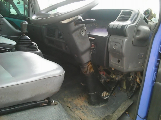 ขายหกล้อดั้มพ์ ISUZU NPR71LY52Y-130 เทอร์โบ ปี47 ดั้มพ์สามมิตร เพาเวอร์ แอร์เย็น