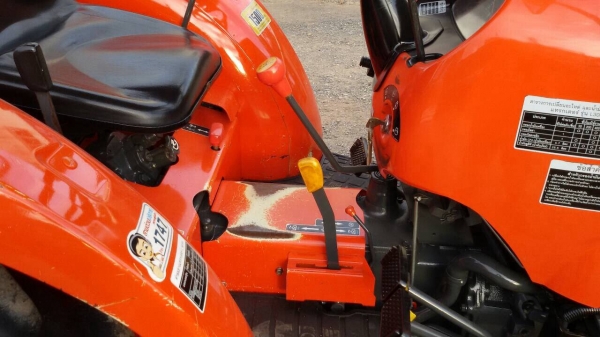 ปัญญาแทรคเตอร์มาแล้ว...จัดมาให้ครับ รถไร่ สีเดิมๆ คูโบต้า L3008 ผาน5 ตราช้าง พร้อมส่งทั่วไทย