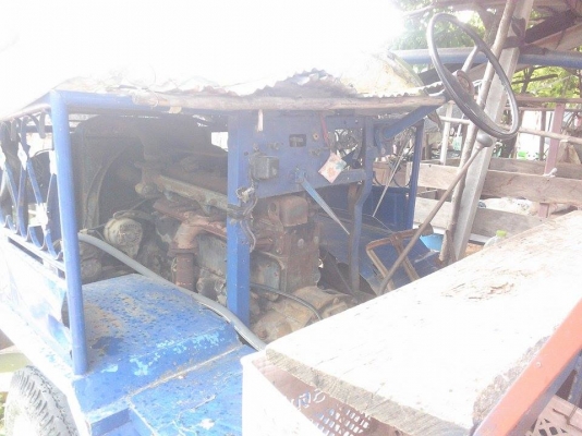 ขายรถนวดข้าวหกฟุตรถหกล้อเครื่องอีซูซุหกสูบ75000บาท0847944751