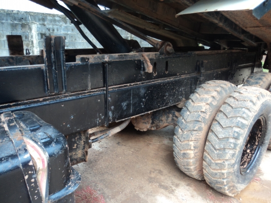 รถบรรทุก 10 ล้อ 2เพลา