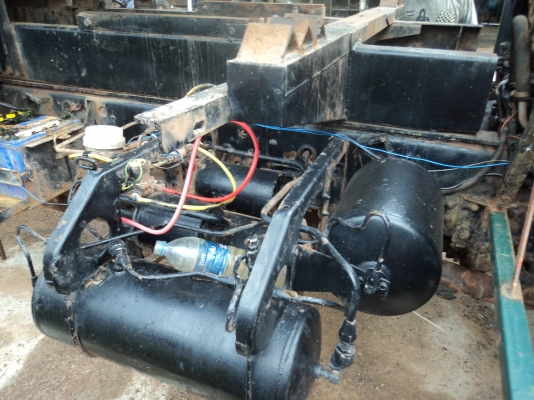 รถบรรทุก 10 ล้อ 2เพลา