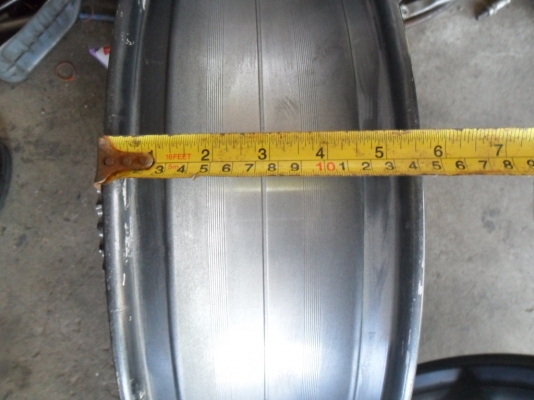 ขายล้อ cb400 v-tec สวยๆ1คู่ครับ ส่งได้ทั่วไทย ขายล้อ cb400 v-tec สวยๆ1คู่ครับ ส่งได้ทั่วไทย