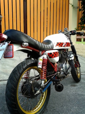 ขาย Honda Wing 125 ทะเบียนเต็ม พรบ 58 แต่งคาเฟ่ รถอยู่ กรุงเทพ แถวดอนเมืองคับ