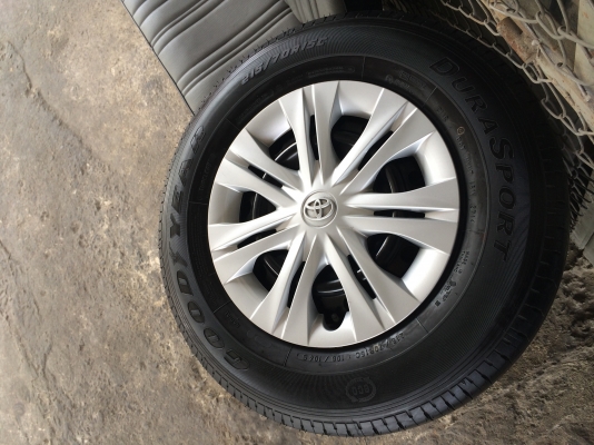 ขายยาง 4เส้น 215/70P15C ปี14