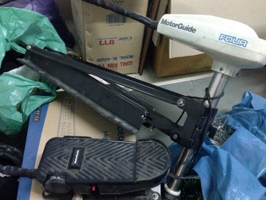 ขายเรือ อลูพร้อมเล่น 59,000 บาท+แถมมอเตอร์ไกด์ฟุตคอนโทรน