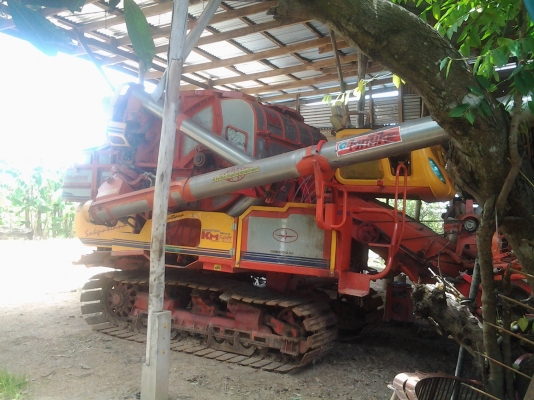 รถเกี่ยวข้าวศักดิ์พัฒนาปี54สวยๆเดิมๆราคา 1000000ติดต่อ0897070053น้อย รถเกี่ยวข้าวศักดิ์พัฒนาปี54สวยๆเดิมๆราคา 1000000ติดต่อ0897070053น้อย