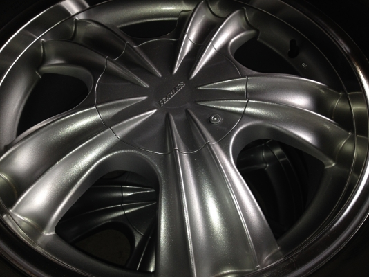 ขายล้อแม็ก 18 พร้อมยาง 255/60/18 (หรือรับแลกล้อ)