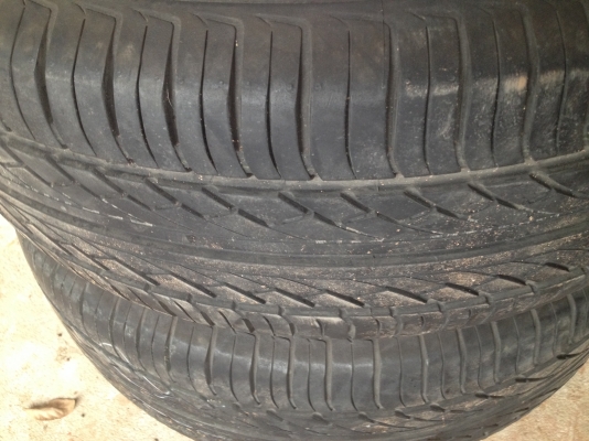 ขายล้อแม็ก 18 พร้อมยาง 255/60/18 (หรือรับแลกล้อ)