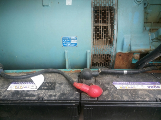 เครื่องปั่นไฟมือสอง DCA-300SPK สนใจโทร 083 081 2889 ฟ้า