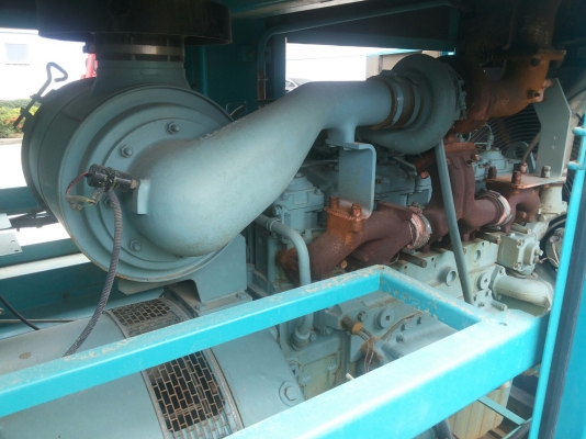 เครื่องปั่นไฟมือสอง DCA-300SPK สนใจโทร 083 081 2889 ฟ้า