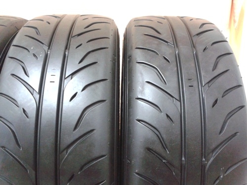 ยางซิ่ง,195-55-15 DUNLOP ZII ปี12แก่ๆสภาพ90หนึ่งชุด 9,500 แยกคู่ได้ ยางซิ่ง,195-55-15 DUNLOP ZII ปี12แก่ๆสภาพ90หนึ่งชุด 9,500 แยกคู่ได้