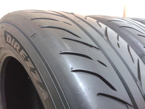ยางซิ่ง,195-55-15 DUNLOP ZII ปี12แก่ๆสภาพ90หนึ่งชุด 9,500 แยกคู่ได้ ยางซิ่ง,195-55-15 DUNLOP ZII ปี12แก่ๆสภาพ90หนึ่งชุด 9,500 แยกคู่ได้