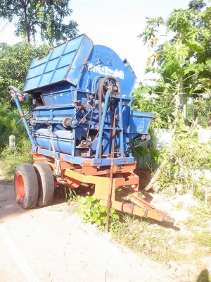 ขายเครื่องสีข้าว5ฟุตครึ่งเกตรพัฒนาสิงเปลือยจัมโบ้ใช้กับรถไถ