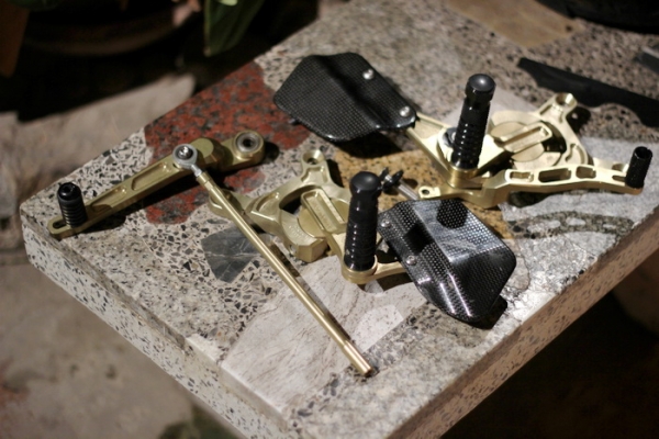 <เอิร์ท พิดโลก> ขายเกียร์โยง Gilles ใส่ R1 09ขึ้นไป สภาพสวย