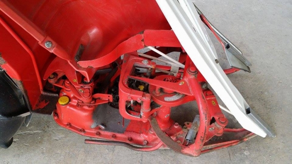 รถเกี่ยวข้าวเดินตามแบบมัดข้าวในตัว YANMAR เก่าญี่ปุ่น สภาพสวย เครื่องพร้อมใช้งาน