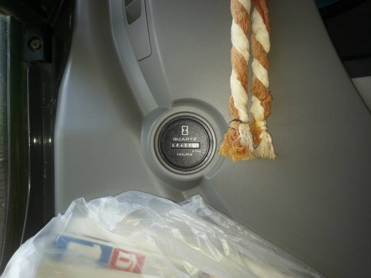 SK200-8 YN12..8400ชม.รถสวยมาก...เล่มพร้อม รถเต็ม แห้ง แน่น ไม่มีหยดเยิ้ม