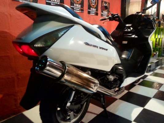 T&amp;T BIKE RAMA2ขายHONDA SILVER WING 400 ปี2004 อินวอย รถสวยขายด่วนๆคับ 54500 ฿