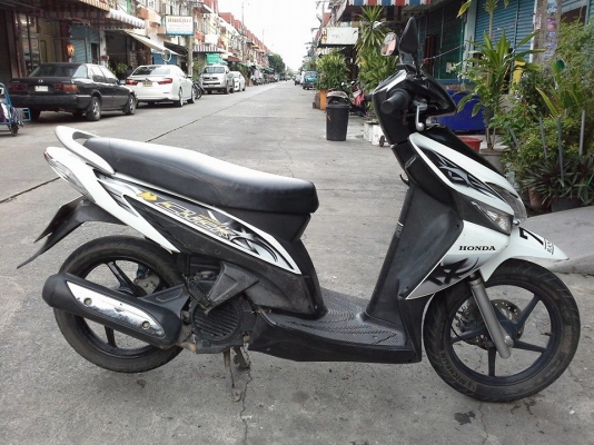 Click ปี 49 ล้อแม็ค รถบ้าน เครื่องเดิม แน่น เงียบ เล่ม เอกสารพร้อม