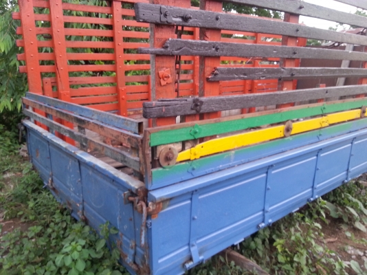 ขายกระบะบรรทุก รถหกล้อ ลดราคาลงมาอีกเหลือ 9,000 บาทครับ ขายกระบะบรรทุก รถหกล้อ ลดราคาลงมาอีกเหลือ 9,000 บาทครับ