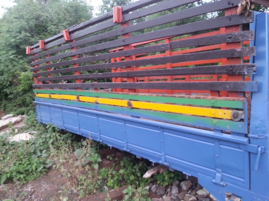 ขายกระบะบรรทุก รถหกล้อ ลดราคาลงมาอีกเหลือ 9,000 บาทครับ ขายกระบะบรรทุก รถหกล้อ ลดราคาลงมาอีกเหลือ 9,000 บาทครับ