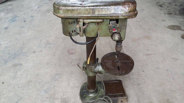 แท่นเจาะสว่าน เก่าญี่ปุ่น สภาพพร้อมใช้งาน เหมาะแก่งานเจาะต่างๆ แท่นเจาะสว่าน เก่าญี่ปุ่น สภาพพร้อมใช้งาน เหมาะแก่งานเจาะต่างๆ