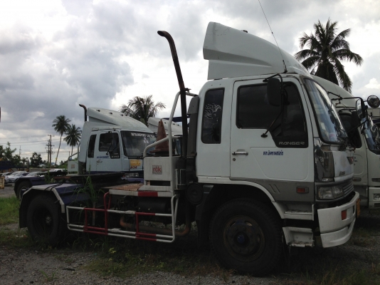 ขายหัวลาก 6 ล้อ ฮีโน่ เครื่อง 195 รถห้าง