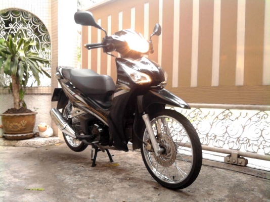 ขออนุญาติขาย HONDA WAVE NEW 125-i วิ่ง 3,xxx กิโล สภาพนางฟ้า โอนให้ฟรีครับ