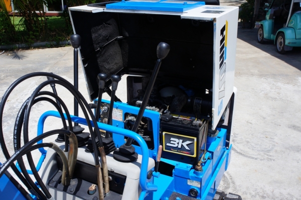 ขายรถขุด MINI AIRMAN HM 07 SG มีลายใส่หัวกระแทก ขายรถขุด MINI AIRMAN HM 07 SG มีลายใส่หัวกระแทก