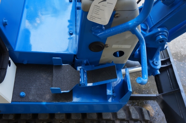 ขายรถขุด MINI AIRMAN HM 07 SG มีลายใส่หัวกระแทก ขายรถขุด MINI AIRMAN HM 07 SG มีลายใส่หัวกระแทก