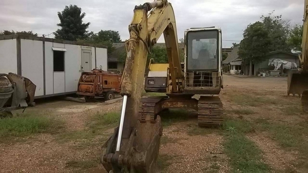 ขาย KOMATSU PC60- 6 สภาพสวยพร้อมใช้ ราคาต่อรองได้ ติดต่อได้ที่คุณ อ๊อฟ พิจิตร 086-737-9991 ขาย KOMATSU PC60- 6 สภาพสวยพร้อมใช้ ราคาต่อรองได้ ติดต่อได้ที่คุณ อ๊อฟ พิจิตร 086-737-9991