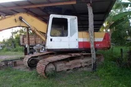 ขาย KOMATSU PC200- 5 ตูดแดง สภาพสวยพร้อมใช้ ราคาต่อรองได้ ติดต่อได้ที่คุณ อ๊อฟ พิจิตร 086-737-9991 ขาย KOMATSU PC200- 5 ตูดแดง สภาพสวยพร้อมใช้ ราคาต่อรองได้ ติดต่อได้ที่คุณ อ๊อฟ พิจิตร 086-737-9991