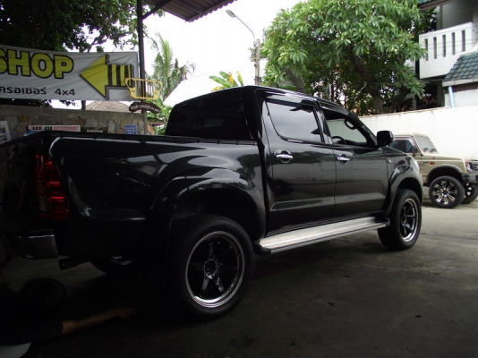 รับแก้ปัญหาช่วงล่าง รถกระบะ Vigo by Shock Profender