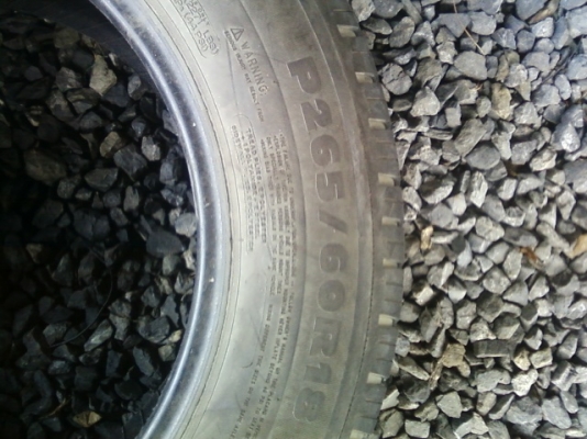 ขายยาง มิชลิน ขอบ 18 P265/60 R 18 ราคา เส้นละ 1000 บาท ชุดละ 3500 บาท และยังมีอีกเยอะ