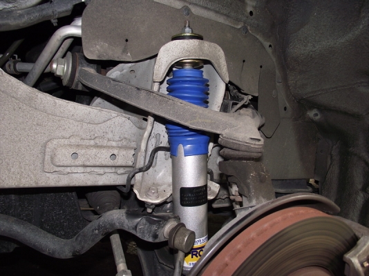 รับแก้ปัญหาช่วงล่างรถ Toyota Fortuner by Shock Profender รับแก้ปัญหาช่วงล่างรถ Toyota Fortuner by Shock Profender