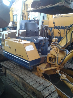 ต้องการขายรถแบคโฮยี่ห้อ KOMATSU-PC20-5 รถนอกนำเข้าจากญี่ปุ่น