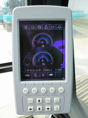 รถขุด SUNWARD SWE210  รถใหม่นอก ทนทาน สู้งาน หินๆ  สนใจติดต่อ วิภาดา 081-3194528