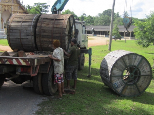 ต้องการขายรถ6ล้อISUZU ติดเครนTADANO 4ตัน