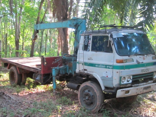 ต้องการขายรถ6ล้อISUZU ติดเครนTADANO 4ตัน