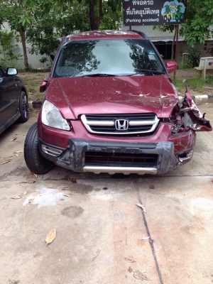 CRV ปี 03 สภาพซ่อมได้สบายหรือเเยกขายอะไหลได้ทุกชิ้นทะเบียนโอนลอยๆ