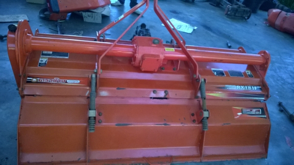 ขายโรตารี่ Kubota RX 181F สภาพดี ใบยังเต็มอยู่เลย 30000