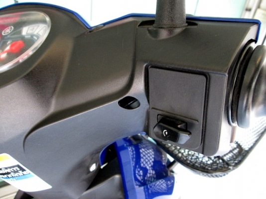 SPARK115 i (สต๊าทมือ) สีน้ำเงิน รถเดือน ธ ค.ปี 56 รถมีเกียที่ประหยัดน้ำมันที่สุด 84 กม./ ลิตร แถม 2รายการ  25900