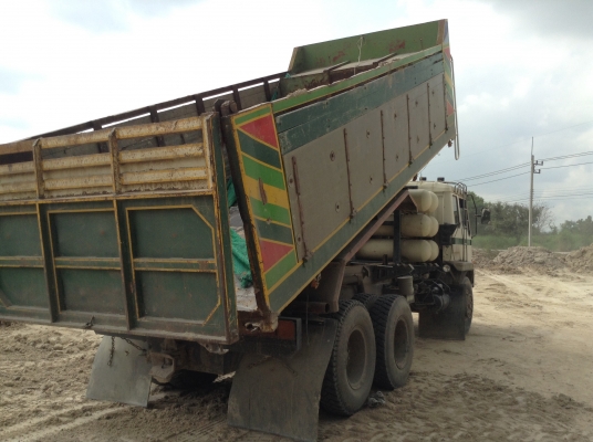 ขายสิบล้อดั้มมีระบบลากพ่วงMitsubishi527sเทอร์โบTF0418ติดNgv8ถัง