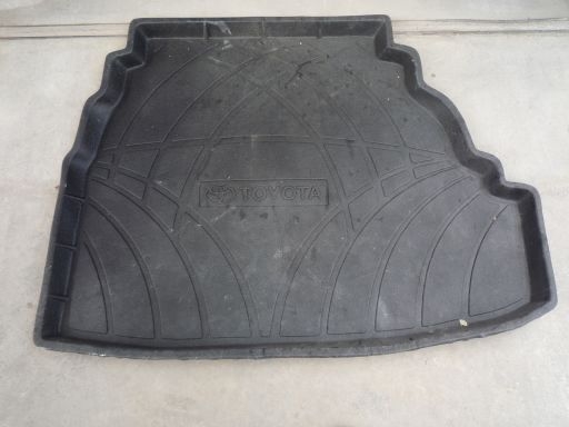 ถาดรองท้าย คัมรี่ ปี 05