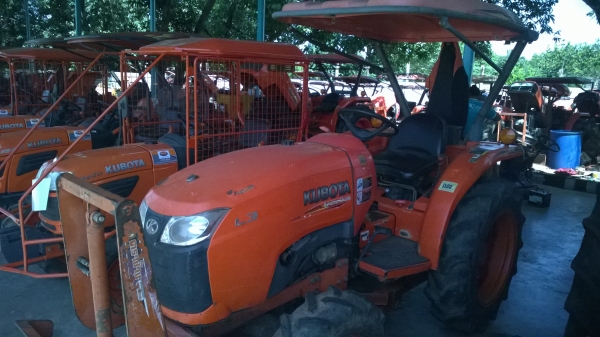 คูโบต้า L3008 พร้อมใบมีดหน้า และ หางพรวน มือสองถูกม๊าก มาก ราคา 220,000 ผ่อนได้ ดาวน์  20000