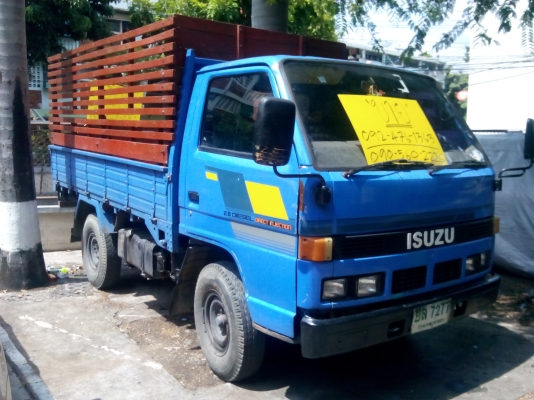 ขายรถบรรทุก 4 ล้อกลาง สภาพดี เดิมๆ แห้ง บางๆ พร้อมลุยงานทั่วไทย