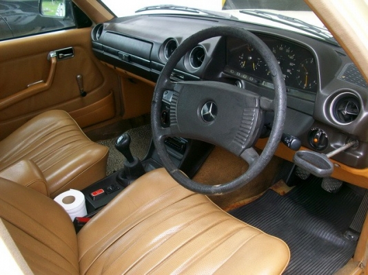 ขาย Benz W123 230E เครื่องเดิม LPG ขาย Benz W123 230E เครื่องเดิม LPG